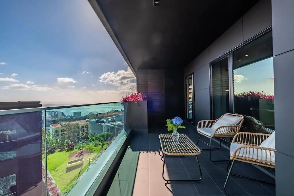 City View Condo 丰沙尔 0*,  葡萄牙